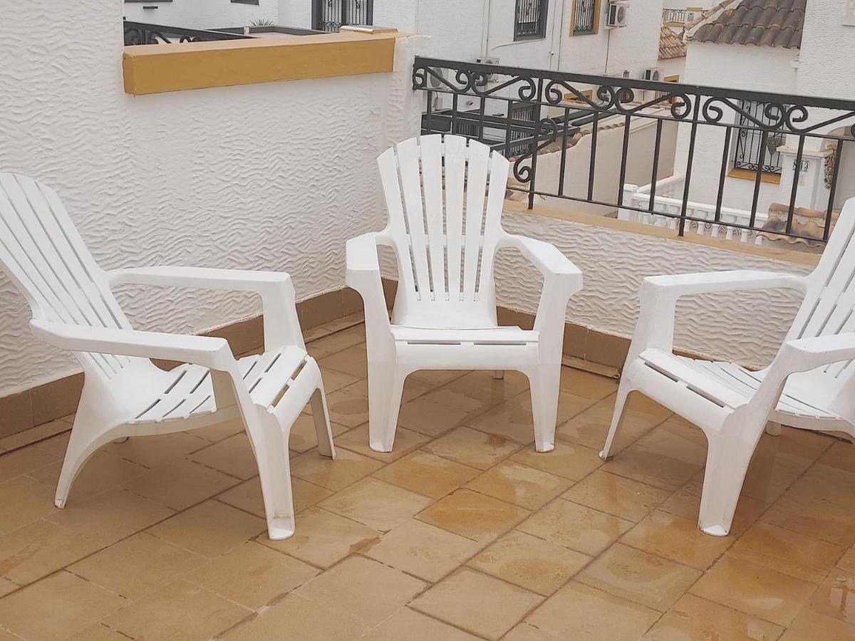 Orihuela - Sleeps 6 - Pool - Parking - Petfriendly Villa Eksteriør billede