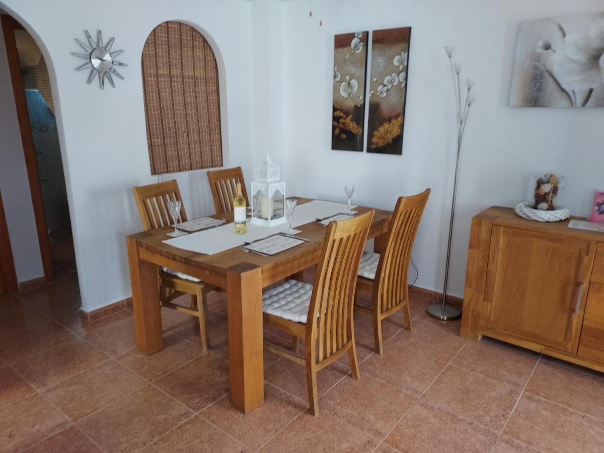 Orihuela - Sleeps 6 - Pool - Parking - Petfriendly Villa Eksteriør billede