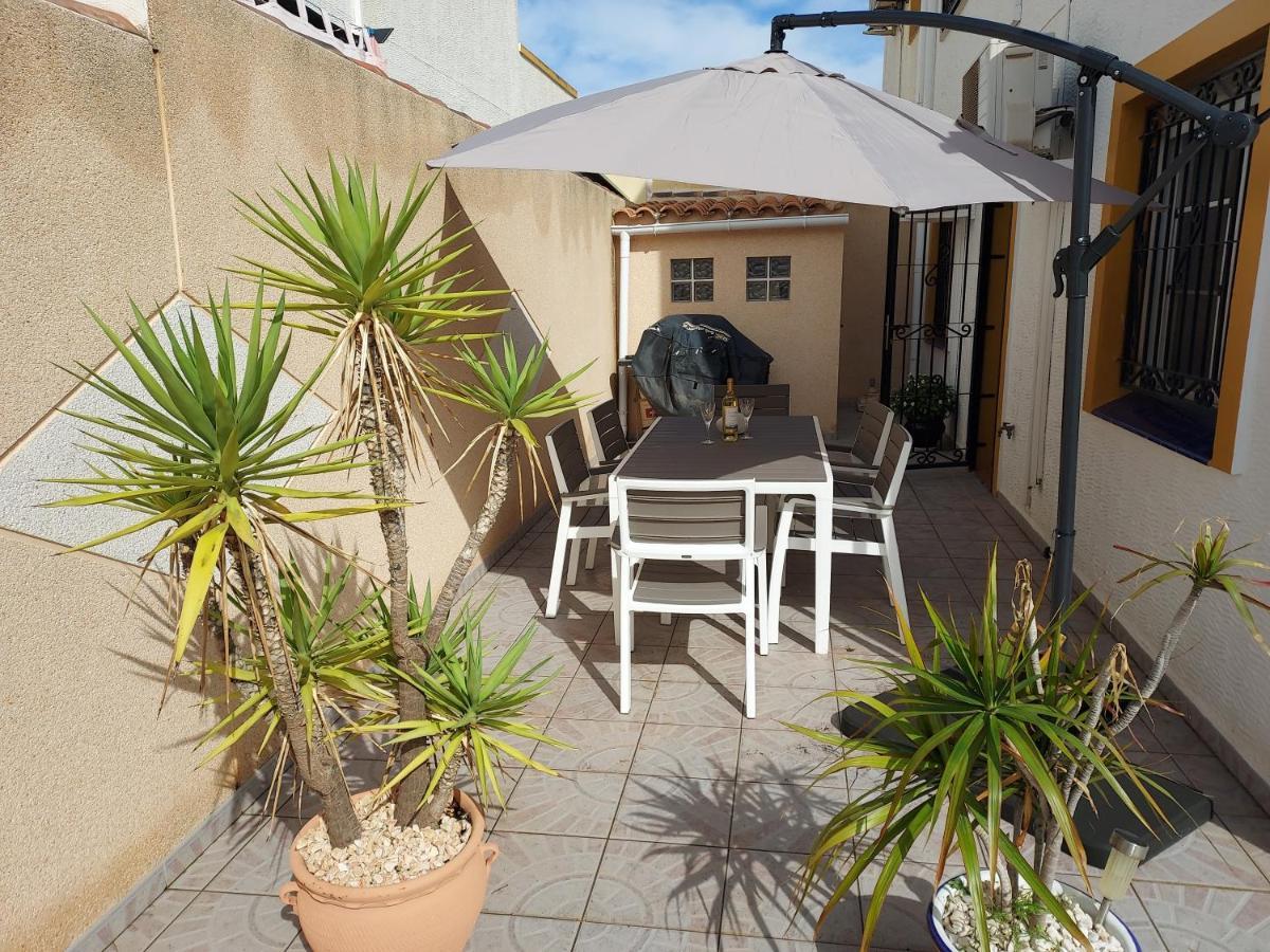 Orihuela - Sleeps 6 - Pool - Parking - Petfriendly Villa Eksteriør billede